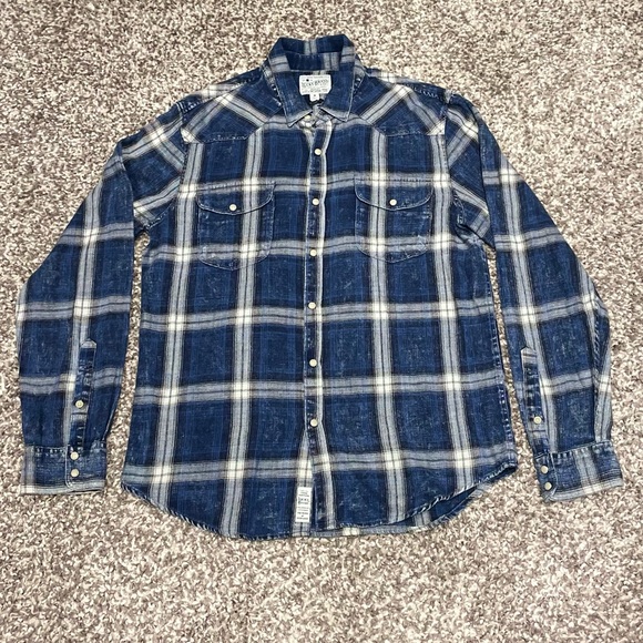 Plaid Blue & White Long-sleeve Button Down - Picture 1 of 8